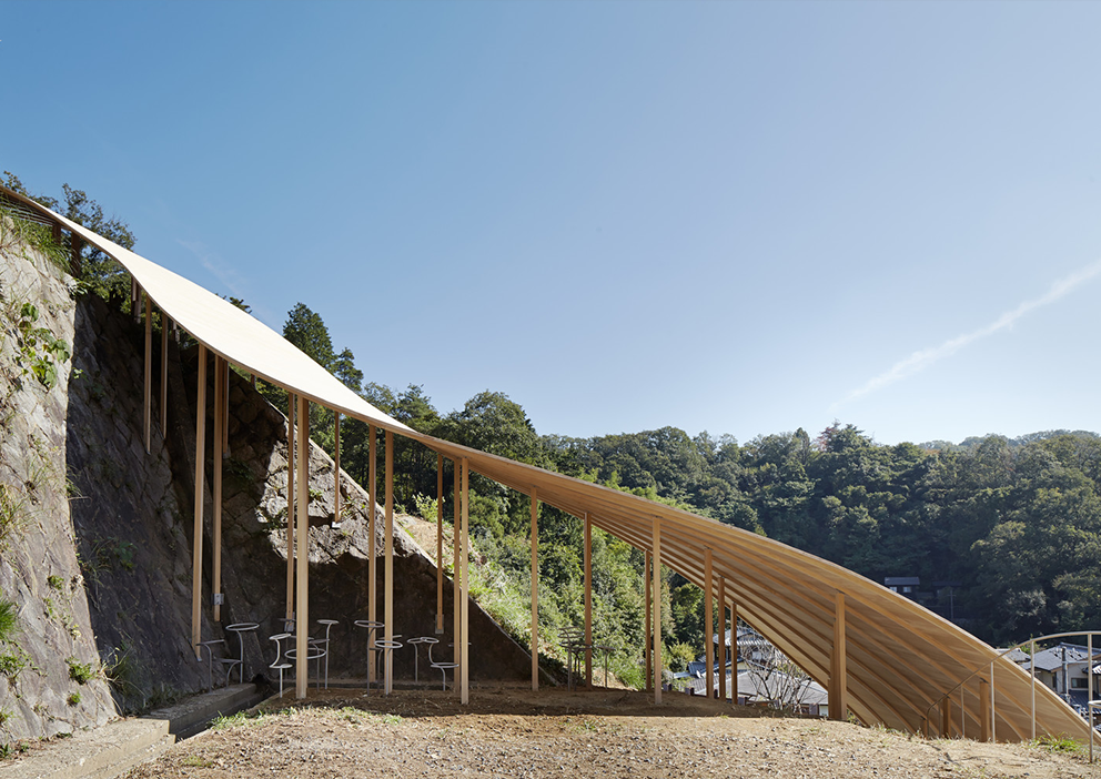 日本Roof & Mushrooms Pavilion